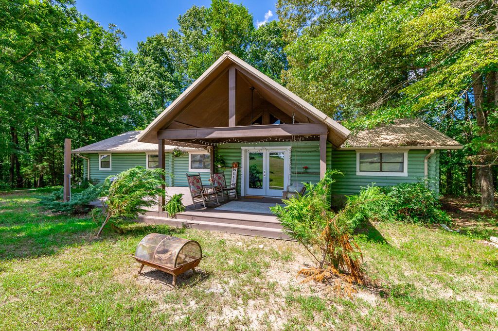 635 Cook Road, Lafayette, GA 30728