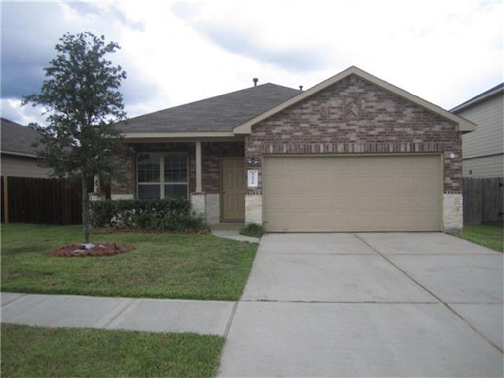 9451 Elliotts Court, Conroe, TX 77304