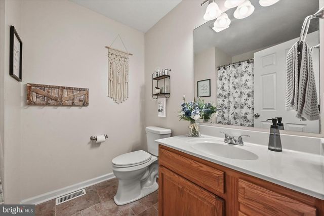 43 PEMBERTON DR, East Berlin, PA 17316