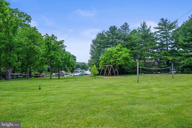 43 PEMBERTON DR, East Berlin, PA 17316