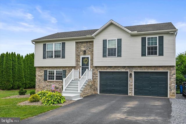 43 PEMBERTON DR, East Berlin, PA 17316