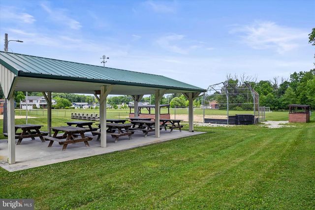 43 PEMBERTON DR, East Berlin, PA 17316