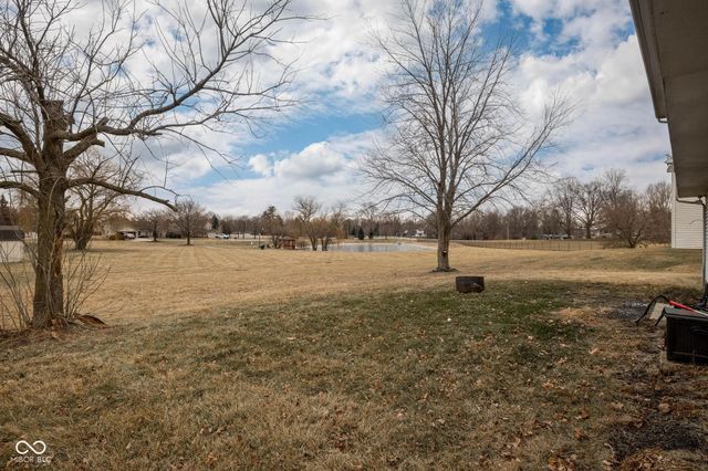 6471 Rushing River, Noblesville, IN 46062