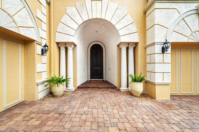17387 Balaria Street, Boca Raton, FL 33496