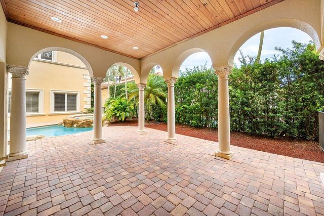 17387 Balaria Street, Boca Raton, FL 33496