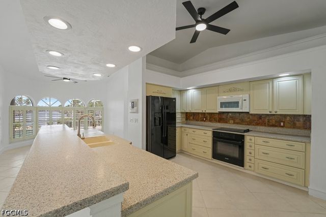 4725 SW 23rd AVE, Cape Coral, FL 33914