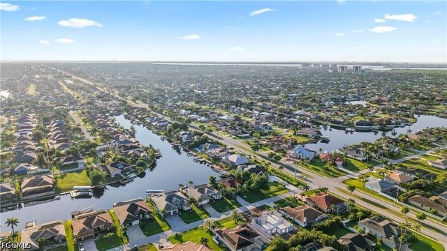 4725 SW 23rd AVE, Cape Coral, FL 33914