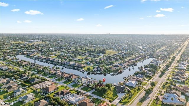 4725 SW 23rd AVE, Cape Coral, FL 33914