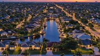 4725 SW 23rd AVE, Cape Coral, FL 33914