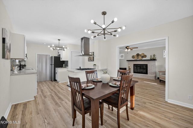5638 Douglas Road, Toledo, OH 43613