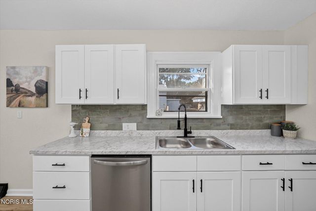 5638 Douglas Road, Toledo, OH 43613