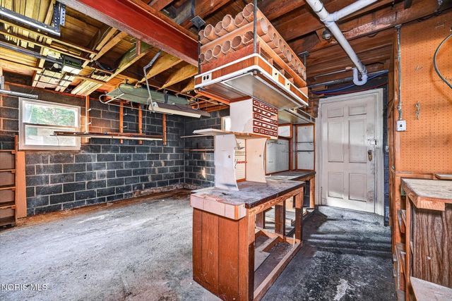 5638 Douglas Road, Toledo, OH 43613