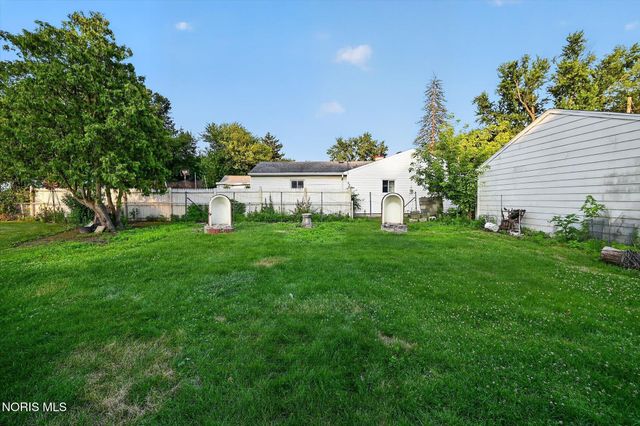 5638 Douglas Road, Toledo, OH 43613