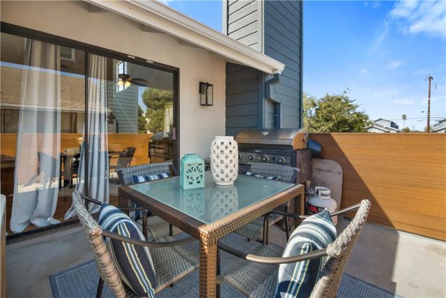 345 Avocado 201A, Costa Mesa, CA 92627