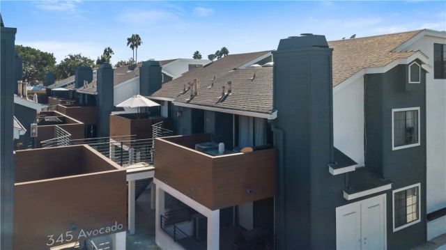 345 Avocado 201A, Costa Mesa, CA 92627