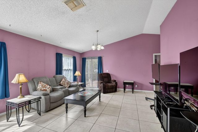 1081 Island Manor Drive, Greenacres, FL 33413