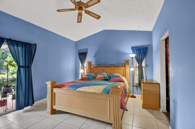 1081 Island Manor Drive, Greenacres, FL 33413