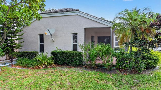 1081 Island Manor Drive, Greenacres, FL 33413