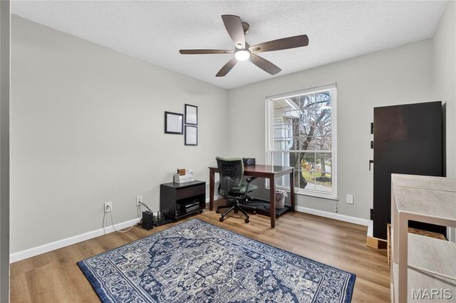 1511 Hampton Hall Drive 17, Chesterfield, MO 63017