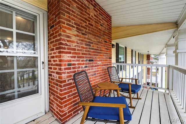 1511 Hampton Hall Drive 17, Chesterfield, MO 63017