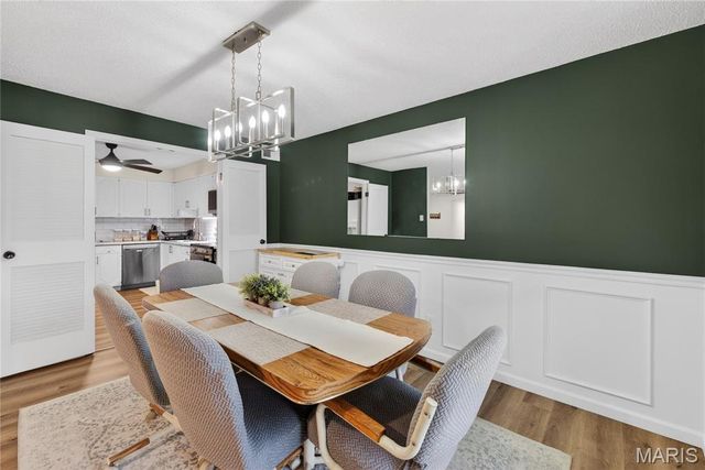 1511 Hampton Hall Drive 17, Chesterfield, MO 63017