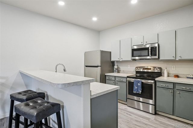 4145 E 119th Place B, Thornton, CO 80233