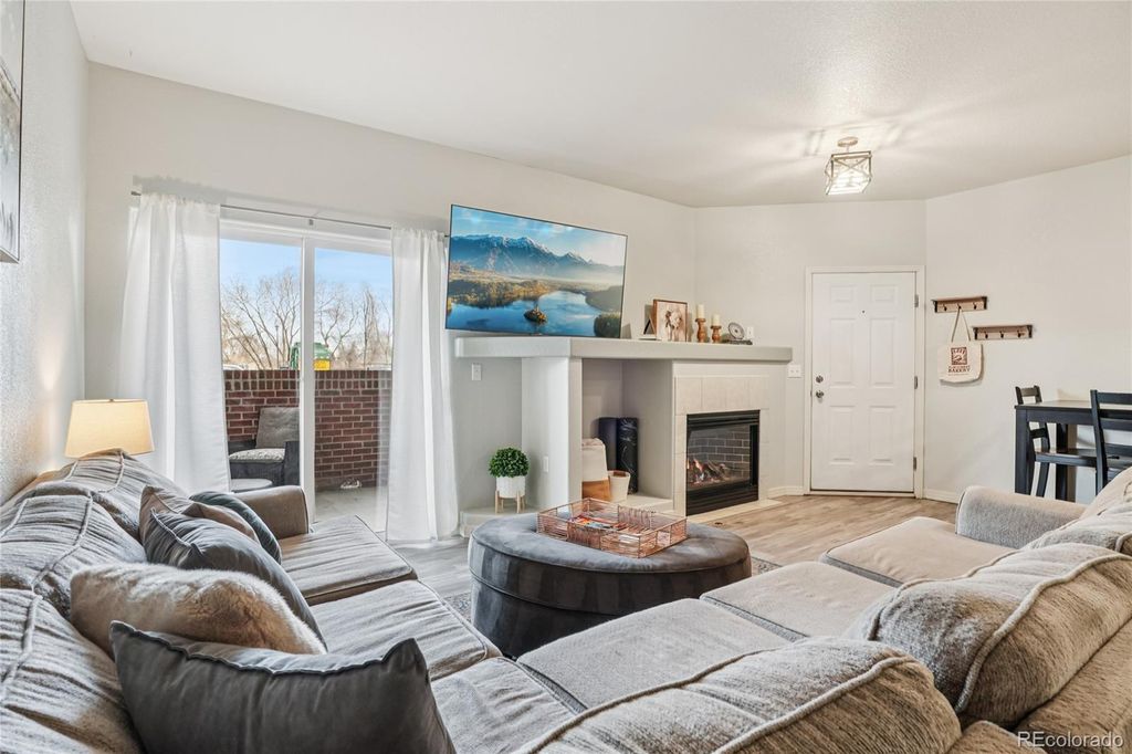 4145 E 119th Place B, Thornton, CO 80233