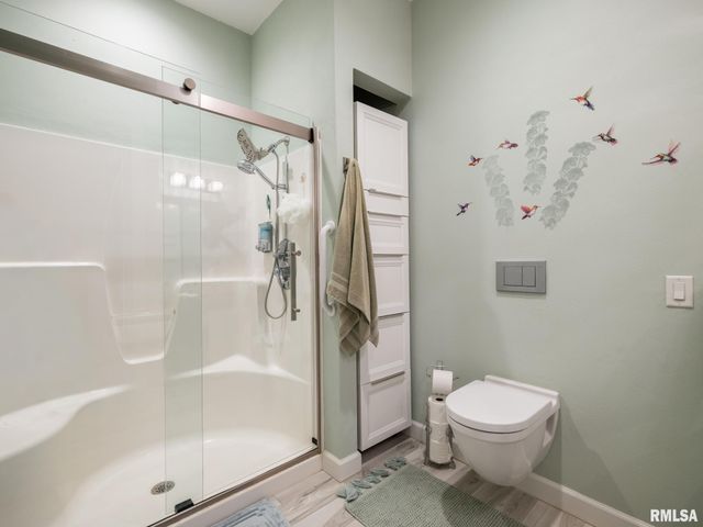 6009 W SUNFLOWER Drive, Peoria, IL 61607