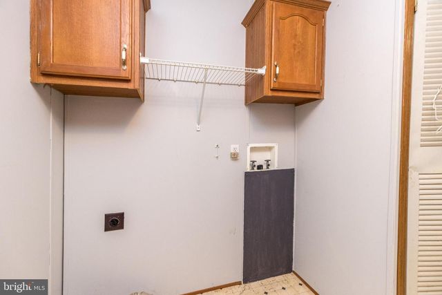 2419 SANATOGA RD, Pottstown, PA 19464