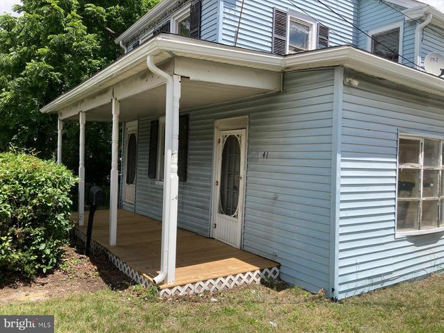41 S BRIDGEBORO ST, Delran, NJ 08075