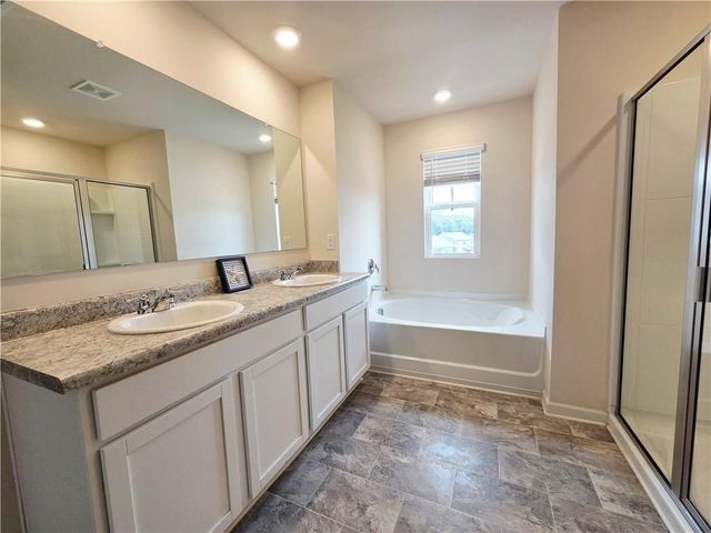 274 Walnut Grove Way, Pendergrass, GA 30567
