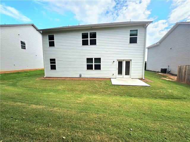274 Walnut Grove Way, Pendergrass, GA 30567