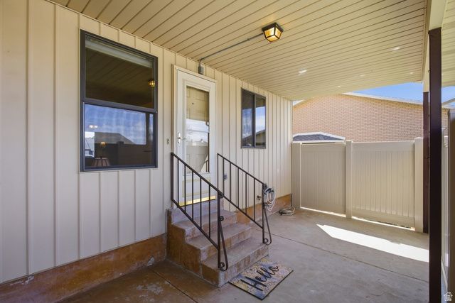 1021 E 5675 S, South Ogden, UT 84405