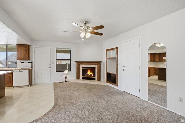 1021 E 5675 S, South Ogden, UT 84405