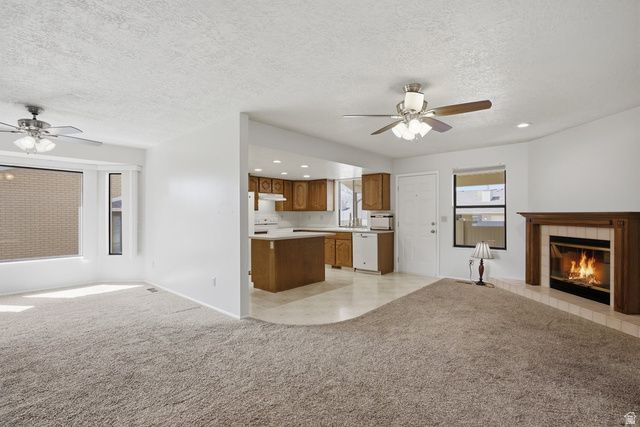 1021 E 5675 S, South Ogden, UT 84405
