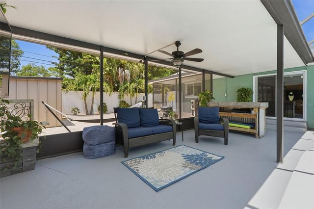 2900 PARK STREET N, St Petersburg, FL 33710