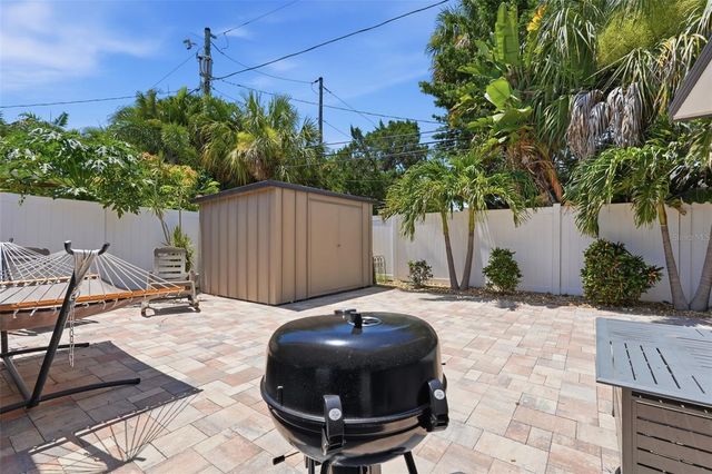 2900 PARK STREET N, St Petersburg, FL 33710