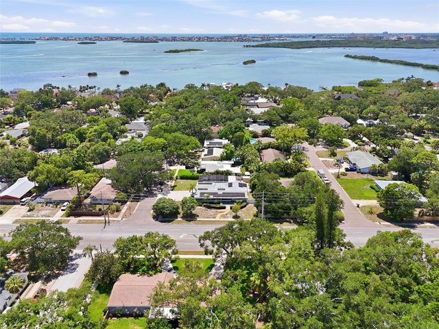 2900 PARK STREET N, St Petersburg, FL 33710