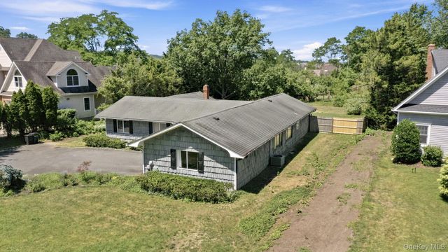 37 Cairo Avenue, Northport, NY 11768