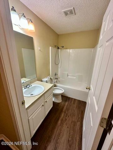 1301 MCGRITS CREEK Drive E, Jacksonville, FL 32221