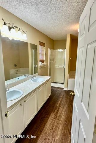 1301 MCGRITS CREEK Drive E, Jacksonville, FL 32221