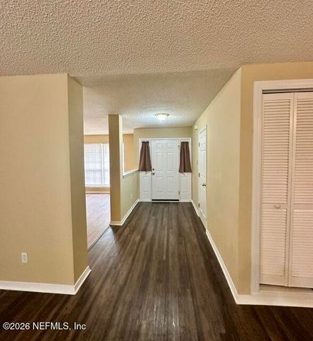 1301 MCGRITS CREEK Drive E, Jacksonville, FL 32221