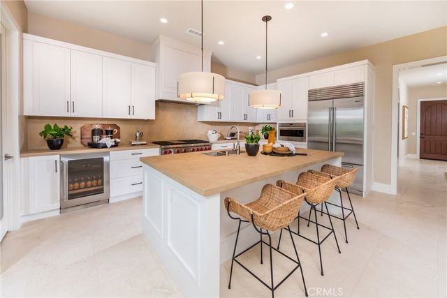 207 Mistwater, Irvine, CA 92618