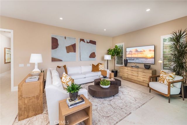 207 Mistwater, Irvine, CA 92618