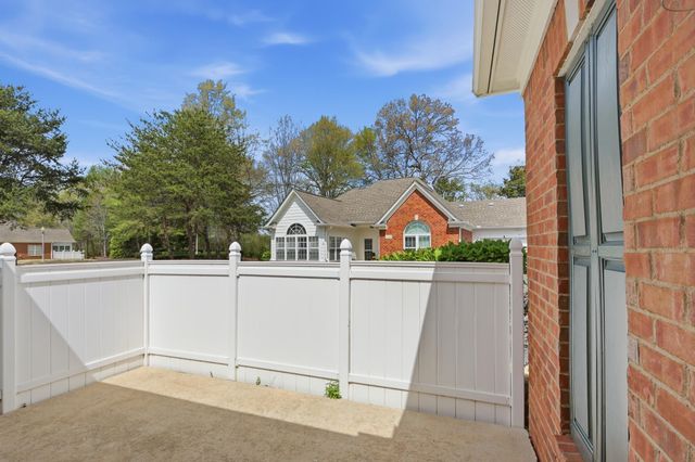 20 PEYTON RIDGE CV, Collierville, TN 38017