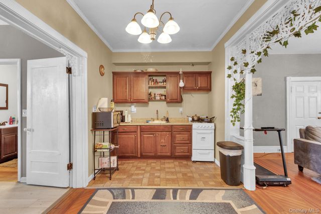 171 6th Street, Verplanck, NY 10596