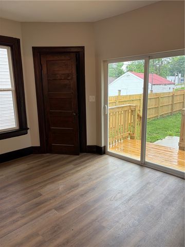 9 Glenwood Avenue, Dayton, OH 45405