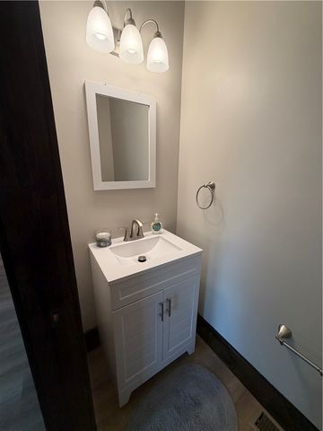 9 Glenwood Avenue, Dayton, OH 45405