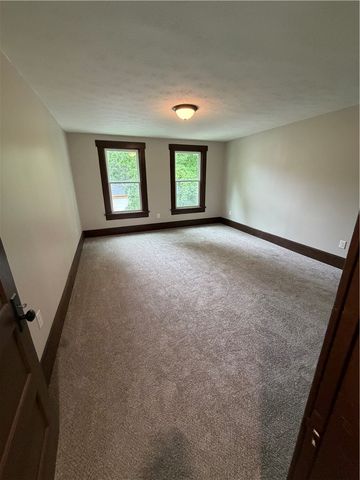9 Glenwood Avenue, Dayton, OH 45405