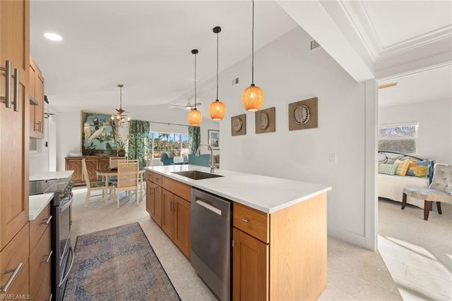 3009 Singing Wind DR, Sanibel, FL 33957